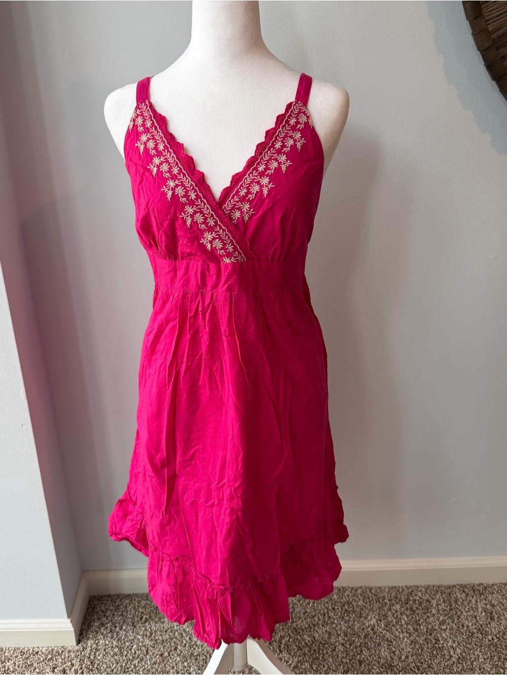 Hot Pink Embroidered Sundress Size 12 Cotton Smocked Back Boho V-Neck